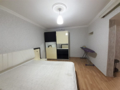 İcarəyə verilir 1 otaqlı 30 m2 köhnə tikili 20 yanvar m.