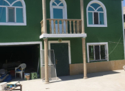 Satılır 5 otaqlı 2 m2 həyət evi Y.Ramana