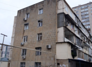 Satılır 1 otaqlı 33 m2 köhnə tikili İnşaatçılar m.