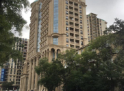 Satılır 3 otaqlı 160 m2 yeni tikili Bakı Dövlət Universiteti