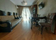 Satılır 4 otaqlı 140 m2 köhnə tikili Həzi Aslanov m.