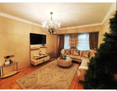 Satılır 4 otaqlı 75 m2 köhnə tikili 8 km