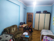 İcarəyə verilir 4 otaqlı 140 m2 yeni tikili Qələbə dairəsi