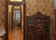 İcarəyə verilir 4 otaqlı 108 m2 köhnə tikili Sahil m.