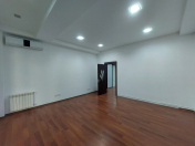 İcarəyə verilir 8 otaqlı 380 m2 ofis 20 yanvar m.