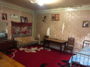 Satılır 3 otaqlı 100 m2 köhnə tikili Gəncə