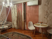 Satılır 1 otaqlı 35 m2 köhnə tikili Elmlər Akademiyası m.