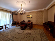 İcarəyə verilir 3 otaqlı 200 m2 ofis İçəri Şəhər m.