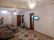 Satılır 3 otaqlı 175 m2 yeni tikili Gənclik m.