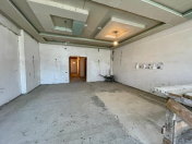 Satılır 4 otaqlı 210 m2 yeni tikili 28 May m.