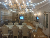 Satılır 8 otaqlı 500 m2 villa 6 mkr
