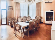 Satılır 3 otaqlı 195 m2 yeni tikili Sahil m.