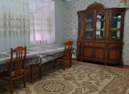 Satılır 7 otaqlı 250 m2 həyət evi Bakıxanov