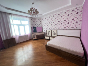 Satılır 3 otaqlı 130 m2 yeni tikili 9 mkr