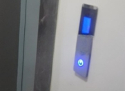 Satılır 3 otaqlı 137 m2 yeni tikili Bakıxanov