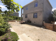 Satılır 5 otaqlı 220 m2 bağ evi Saray