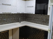 Satılır 4 otaqlı 95 m2 köhnə tikili Y.Günəşli