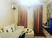 Satılır 2 otaqlı 65 m2 köhnə tikili Həzi Aslanov