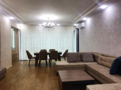 İcarəyə verilir 4 otaqlı 240 m2 yeni tikili AMAY