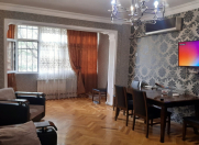 Satılır 2 otaqlı 55 m2 köhnə tikili 3 mkr