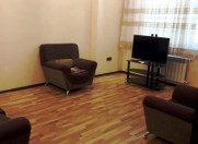 İcarəyə verilir 3 otaqlı 100 m2 yeni tikili Bayıl