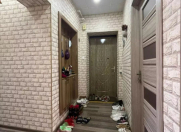 Satılır 3 otaqlı 90 m2 köhnə tikili Həzi Aslanov m.