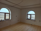 Satılır 5 otaqlı 200 m2 həyət evi Masazır