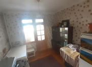 Satılır 3 otaqlı 70 m2 köhnə tikili Bakıxanov