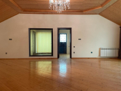 Satılır 7 otaqlı 200 m2 həyət evi Qaraçuxur