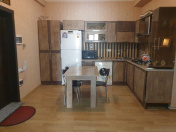 Satılır 3 otaqlı 98 m2 yeni tikili 4 mkr
