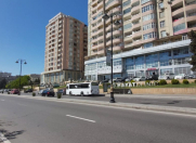 Satılır 1 otaqlı 45 m2 obyekt Elmlər Akademiyası m.