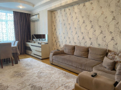 Satılır 3 otaqlı 90 m2 yeni tikili Memar Əcəmi m.