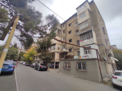 Satılır 1 otaqlı 35 m2 köhnə tikili İnşaatçılar m.