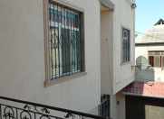 Satılır 7 otaqlı 210 m2 həyət evi Heydər Məscidi