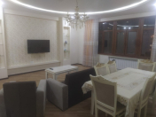 İcarəyə verilir 3 otaqlı 110 m2 yeni tikili Şah İsmayıl Xətai m.