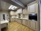 Satılır 3 otaqlı 96 m2 köhnə tikili 1 mkr