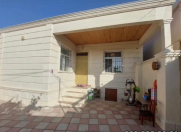 Satılır 3 otaqlı 50 m2 həyət evi Xırdalan