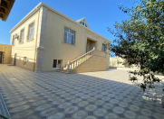 Satılır 4 otaqlı 263 m2 bağ evi Mərdəkan