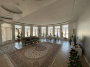 Satılır 3 otaqlı 157 m2 yeni tikili Şah İsmayıl Xətai m.