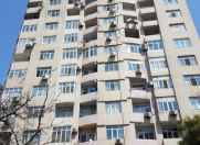 Satılır 4 otaqlı 137 m2 yeni tikili İnşaatçılar m.