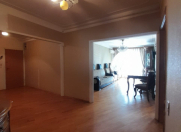 Satılır 4 otaqlı 140 m2 köhnə tikili Həzi Aslanov m.