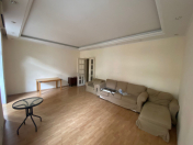 Satılır 3 otaqlı 90 m2 köhnə tikili 28 may