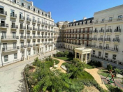 Satılır 3 otaqlı 133 m2 yeni tikili Şah İsmayıl Xətai m.