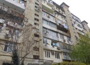 Satılır 3 otaqlı 80 m2 köhnə tikili 9 mkr