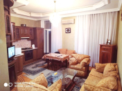 İcarəyə verilir 2 otaqlı 60 m2 köhnə tikili İçəri Şəhər m.