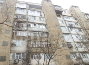 Satılır 3 otaqlı 80 m2 köhnə tikili 9 mkr