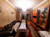 İcarəyə verilir 3 otaqlı 75 m2 köhnə tikili Gənclik m.