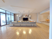 Satılır 4 otaqlı 260 m2 yeni tikili İçəri Şəhər m.