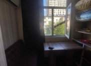 Satılır 1 otaqlı 18 m2 köhnə tikili Elmlər Akademiyası m.