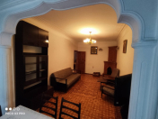 Satılır 3 otaqlı 85 m2 köhnə tikili 9 mkr